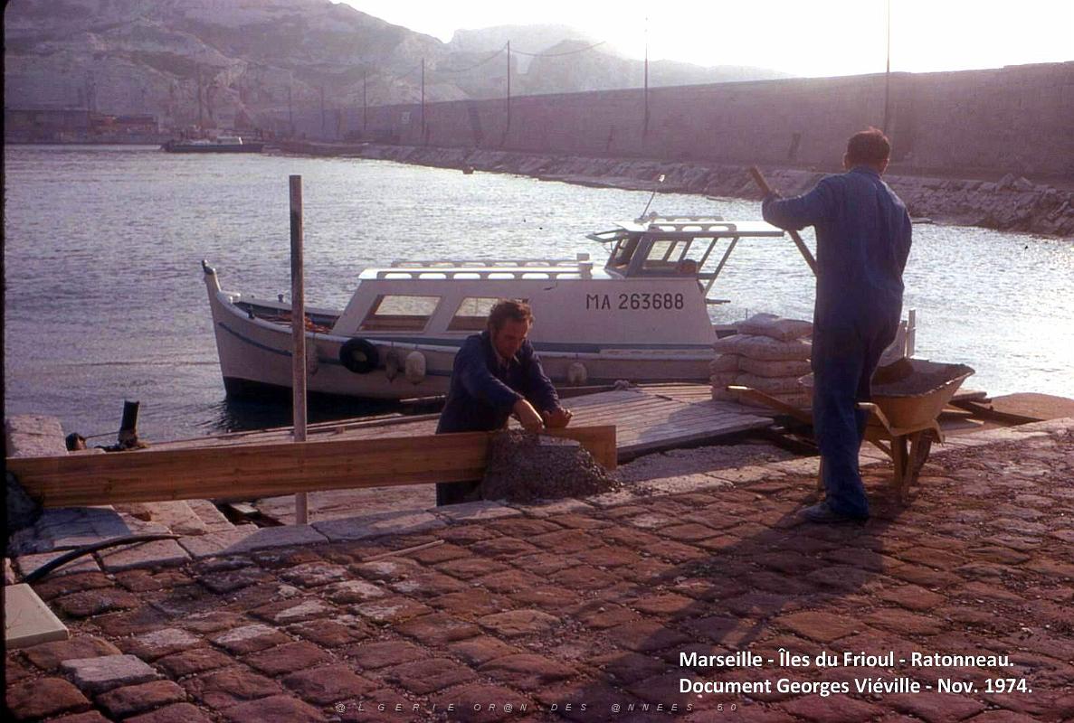 MARSEILLE ILE DU FRIOUL 1974 -RATONNEAU(25).jpg